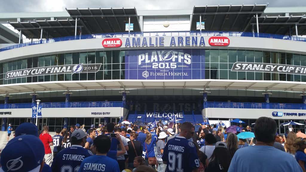 Tampa Bay Lightning Eliminated by Canadiens in Seven-Game Thriller, Season Ends in First Round