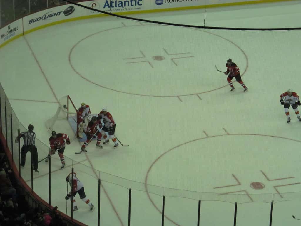 Panthers and Lightning Close the Preseason at Amerant Bank Arena With Barkov Back on the Ice
