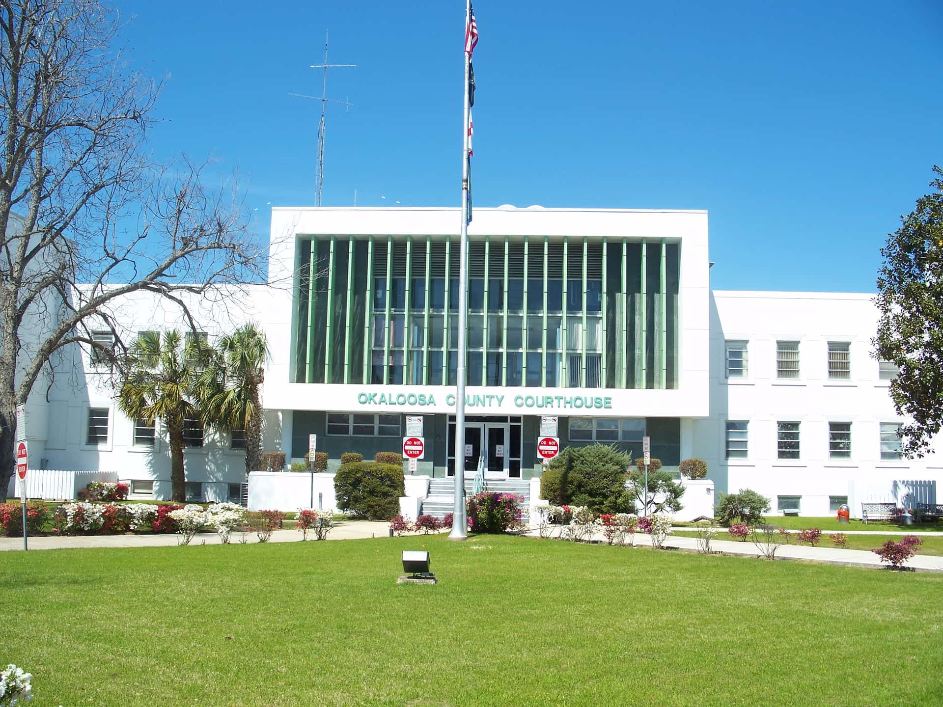 FDLE Reviews Okaloosa Deputy Shooting That Killed Armed Crestview Man
