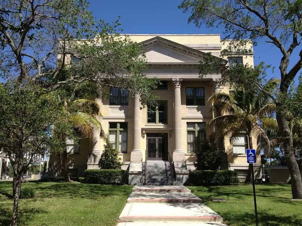Boca Raton Man Charged in an Alleged $3 Million Betting Operation
