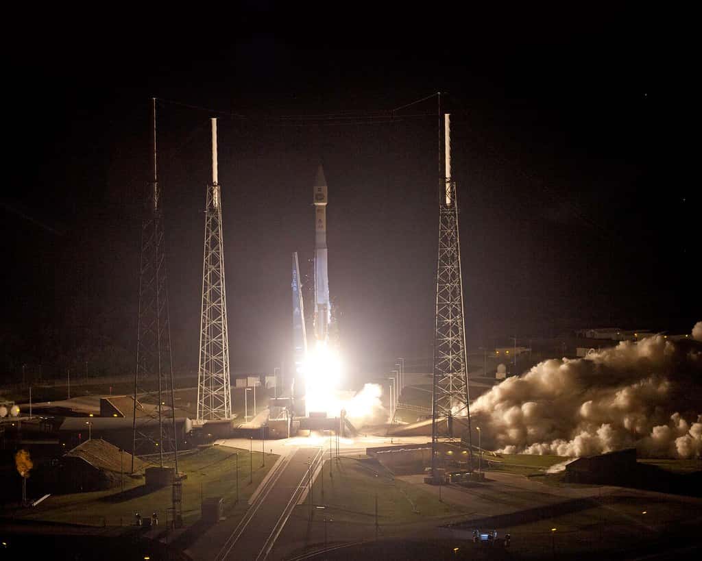 Blue Origin Expands Across Cape Canaveral as It Rebuilds From a Pad Explosion