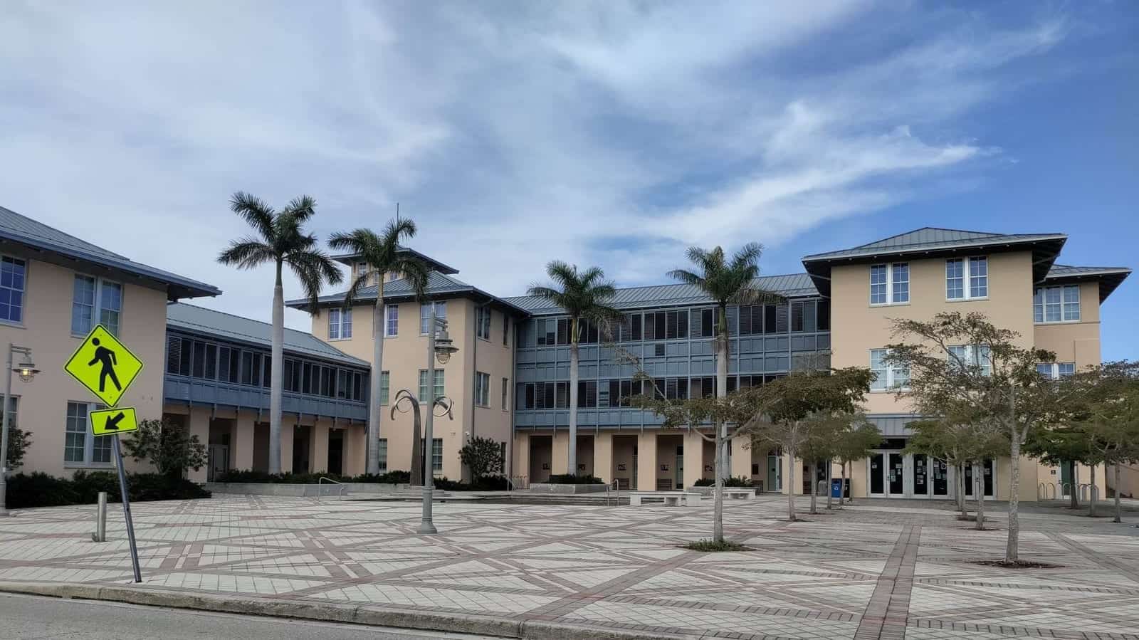 New College of Florida Seeks Up to $47 Million to Finance USF Sarasota-Manatee Campus Takeover