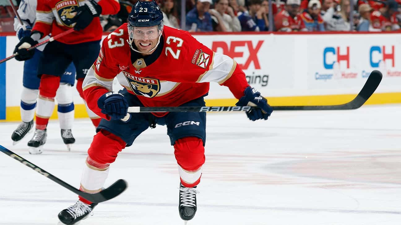 Carter Verhaeghe, Sam Bennett Hat Tricks Power Panthers Past Kraken 8-3 in Record Night