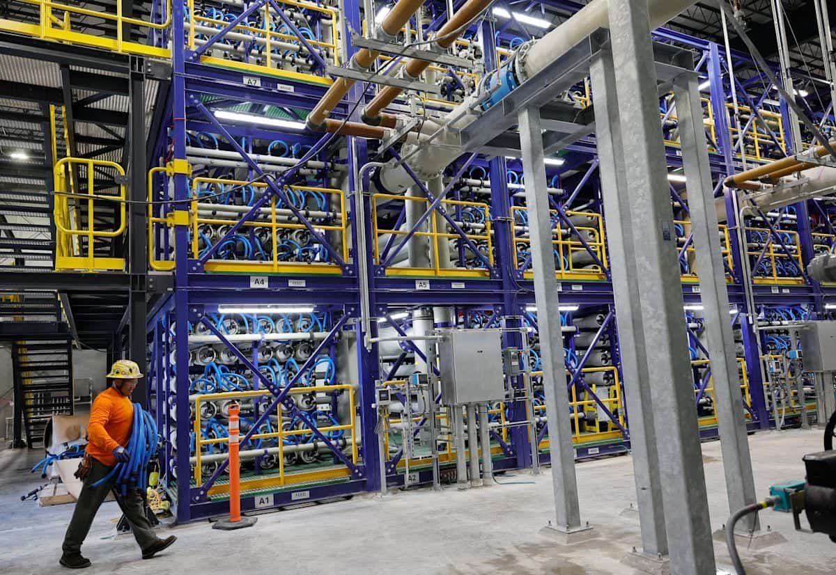 Fort Lauderdale's Yellow Tap Water Runs Clear After $666 Million Plant Comes Online