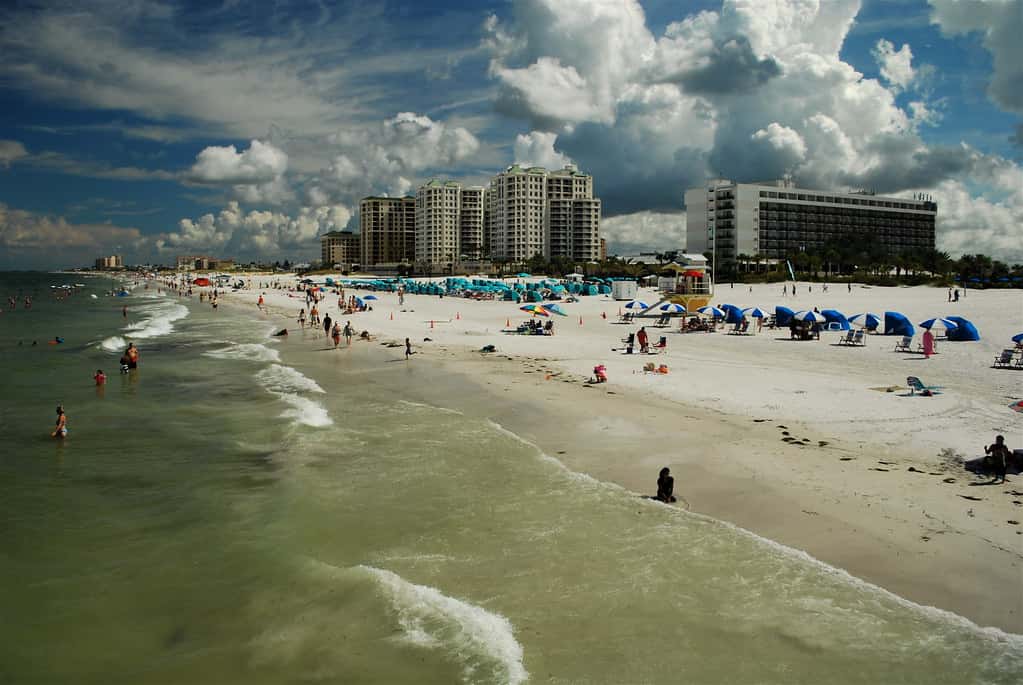Florida Tourism Slips a Second Straight Quarter as Canadian Visits Drop 14%