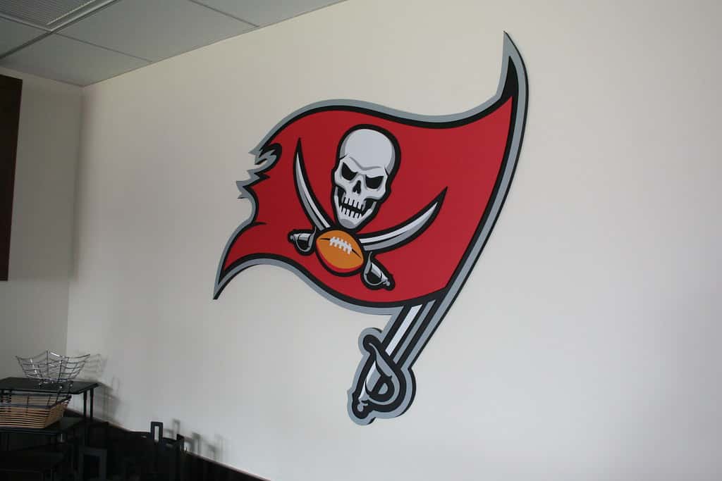 Rookie Jalon Daniels Wins Bucs Backup Job as Tampa Bay Sets 53-Man Roster