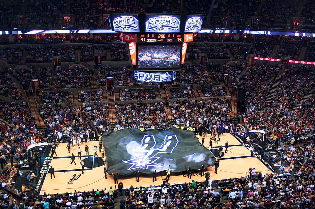 Wembanyama Powers Spurs Past Knicks in Game 3 to Cut Into New York's Finals Lead