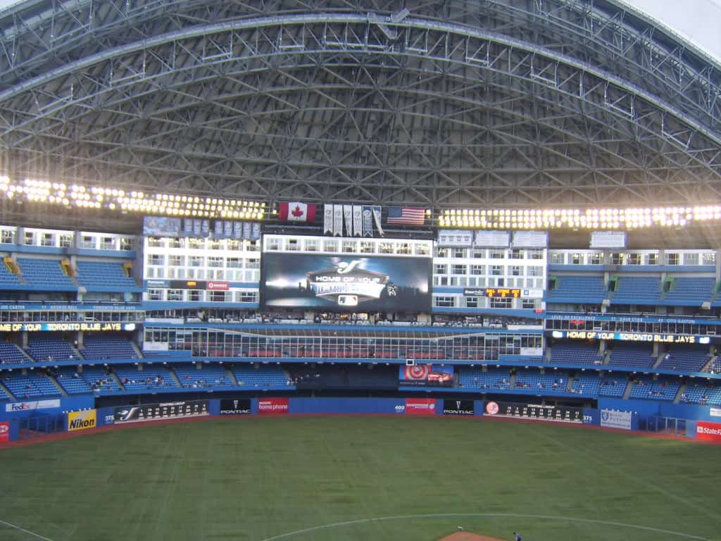 Blue Jays Homer Three Times to Beat First-Place Rays at Tropicana Field