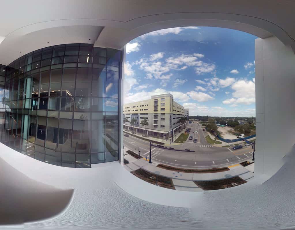 Florida Universities to Bar Undocumented Students Starting in 2027-28
