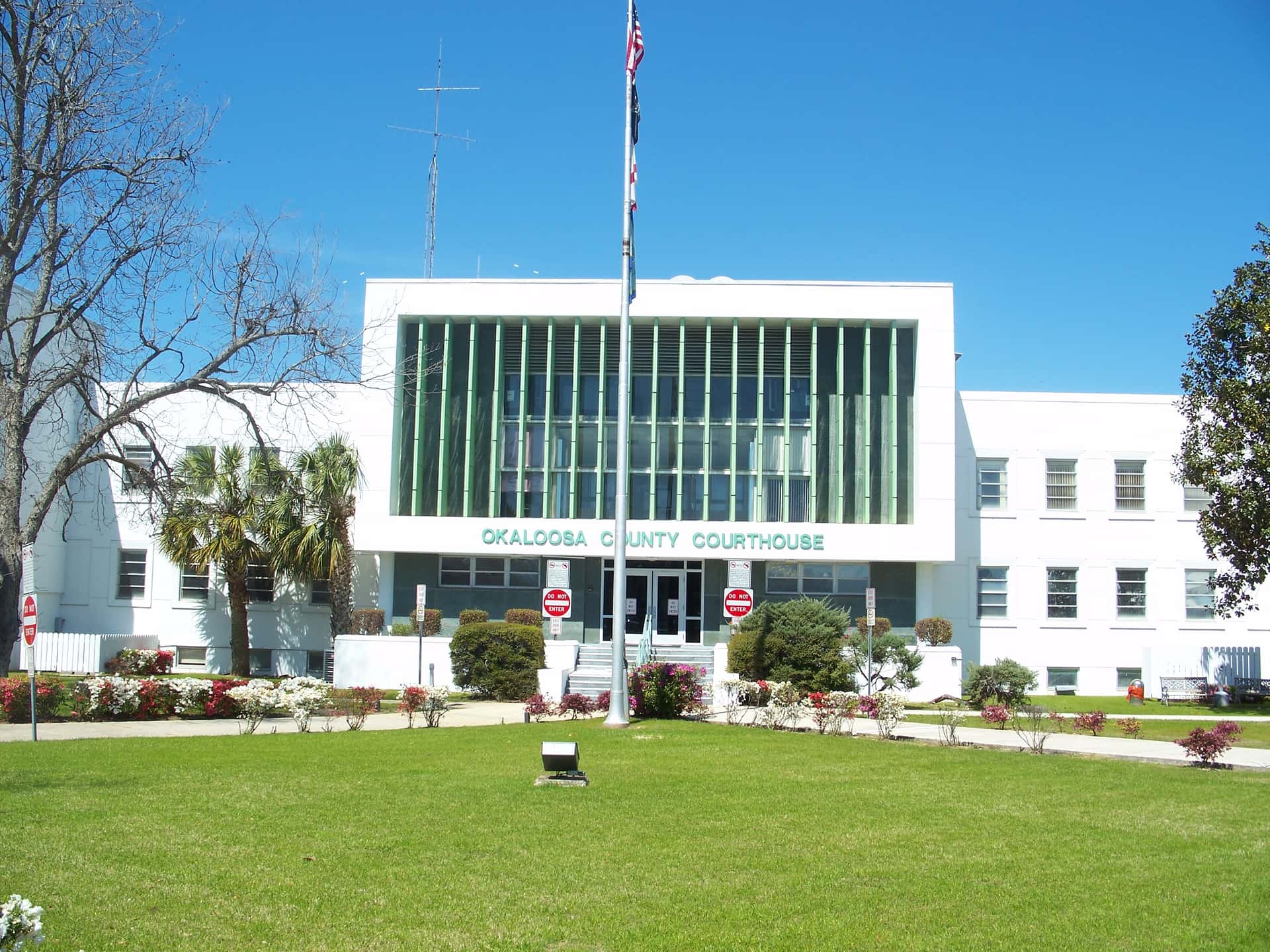 FDLE Reviews Okaloosa Deputy Shooting That Killed Armed Crestview Man