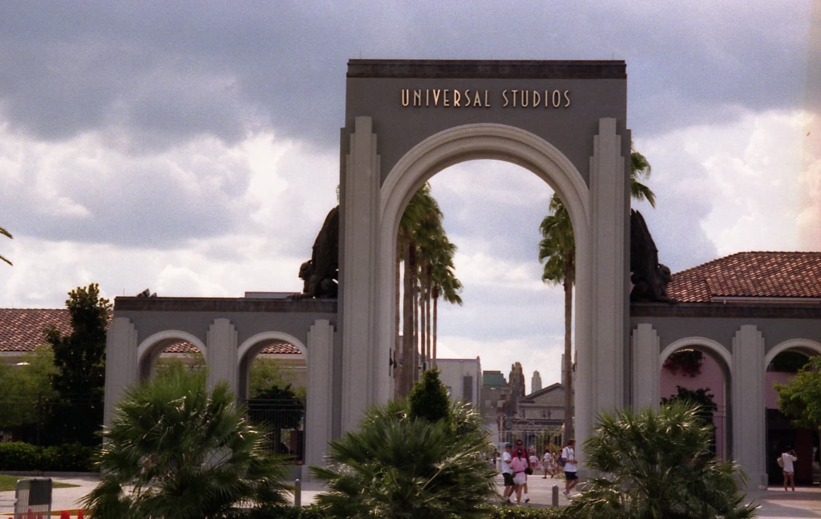 Universal and UCF Open $10 Million School to Train Theme Park Leaders