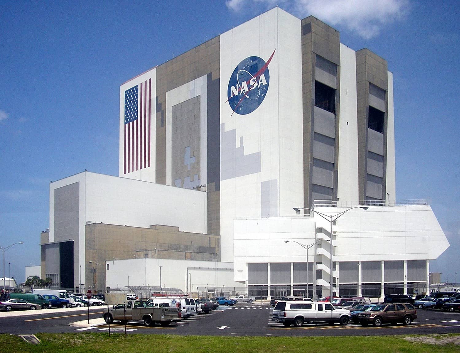 Second Kennedy Space Center Contractor Plans Layoffs as NASA Brings Work In-House