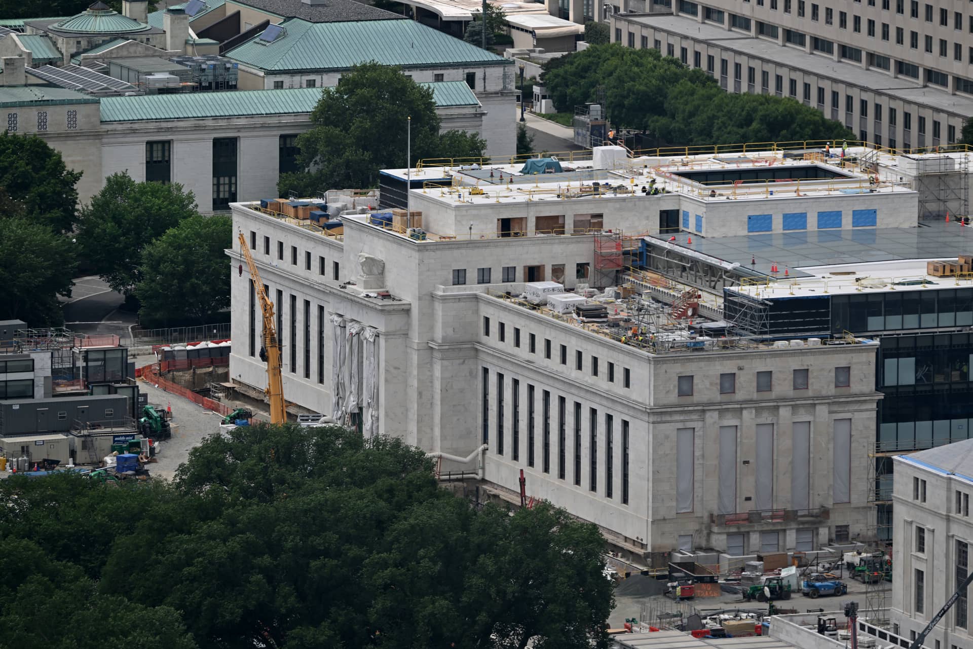 Fed Holds Rates as Florida Homebuyers Brace for a Possible July Hike