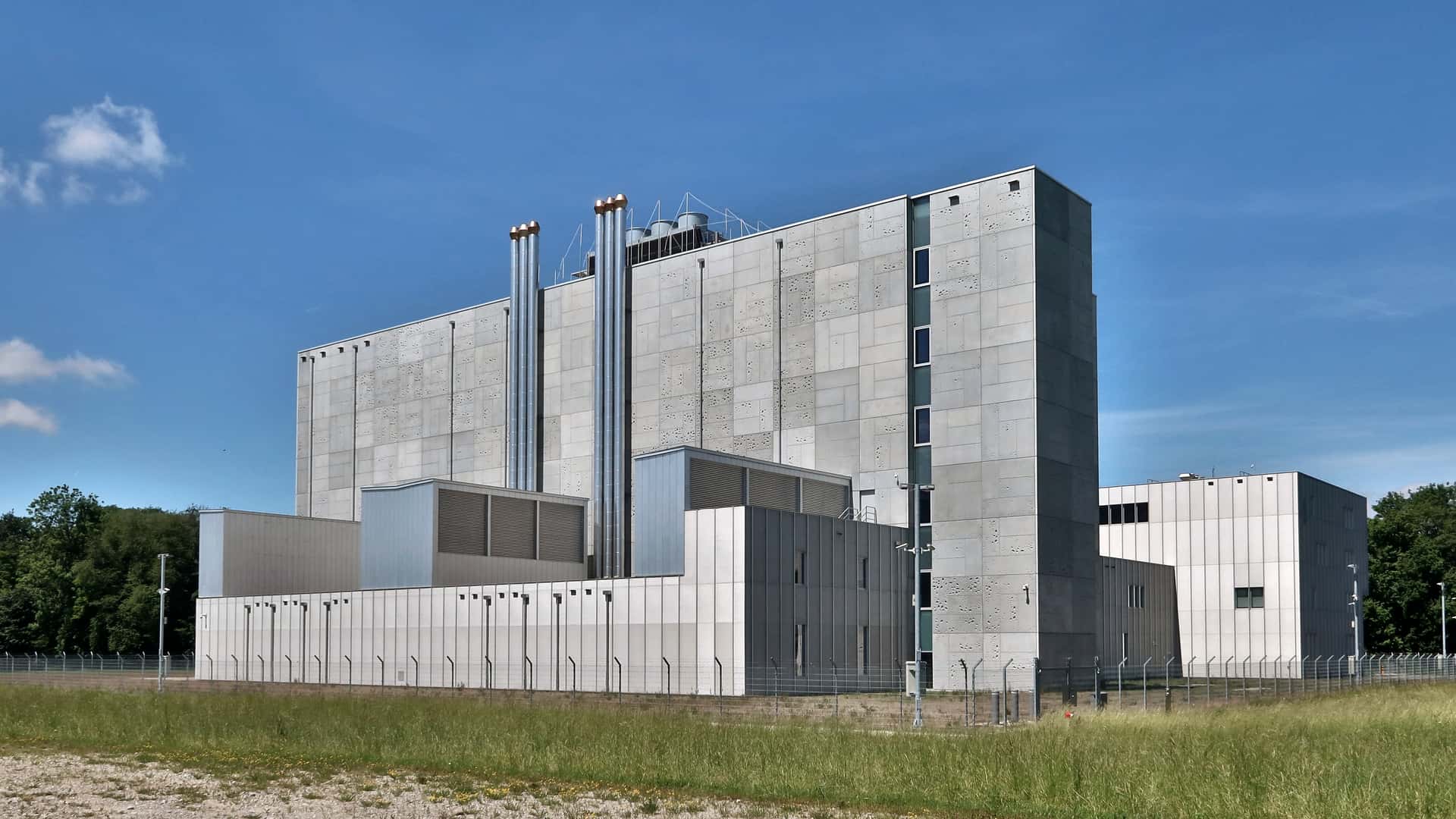 Florida Data Center Boom Runs Into a New Large Load Electricity Rate