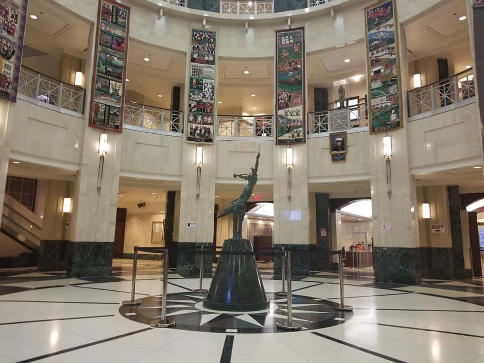 Houston Man Found Guilty in Mall at Millenia Tiffany Heist After Swallowing $770,000 in Earrings