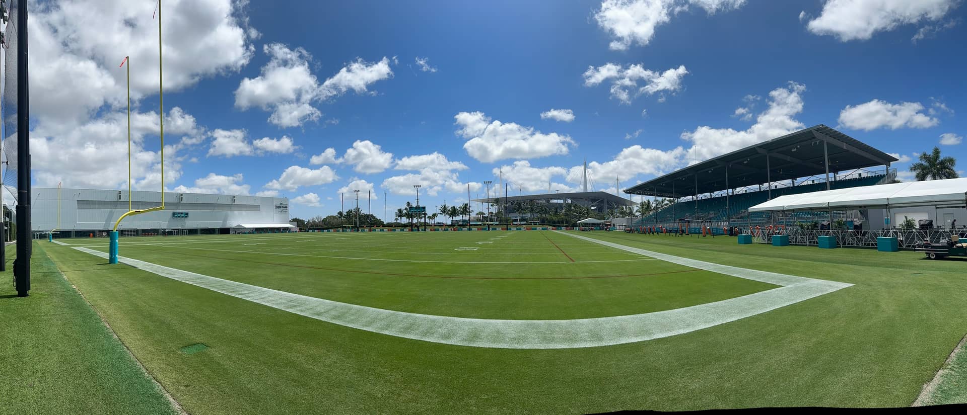 Jeff Hafley Sticks With Malik Willis at Quarterback as 0-5 Dolphins Head Into Their Bye Week