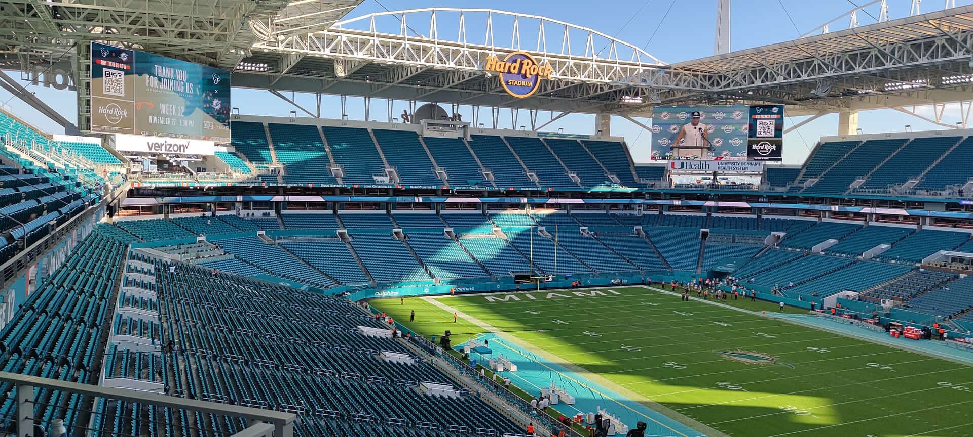 Dolphins Begin 2026 Rebuild with Malik Willis at QB, Mourn Loss of Legend Manny Fernandez