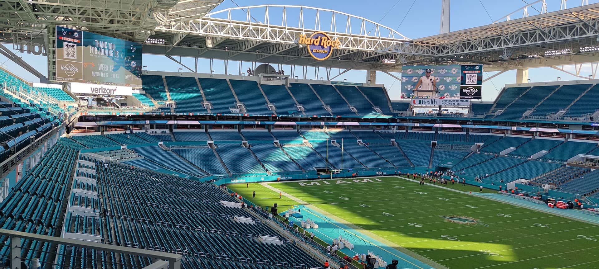 Dolphins Begin 2026 Rebuild with Malik Willis at QB, Mourn Loss of Legend Manny Fernandez