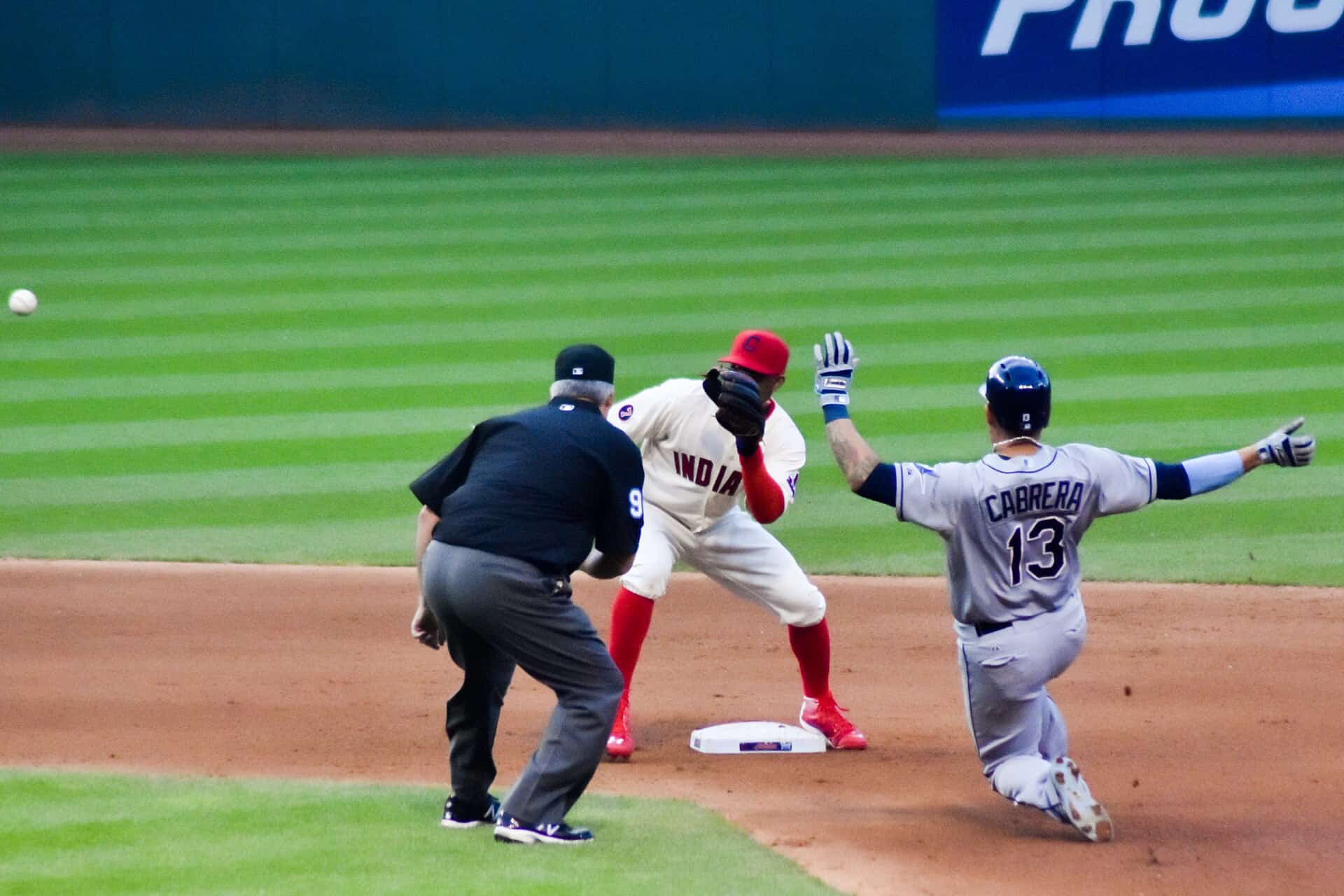Rays Reclaim First Place in the AL East After Steadying a Midseason Wobble