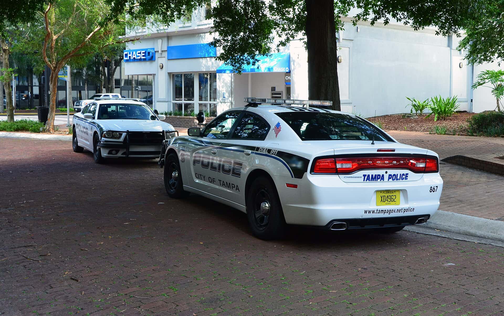 Ex-FSU cornerback accused of 150-mph Hillsborough chase while refusing to let woman out of SUV, FHP says