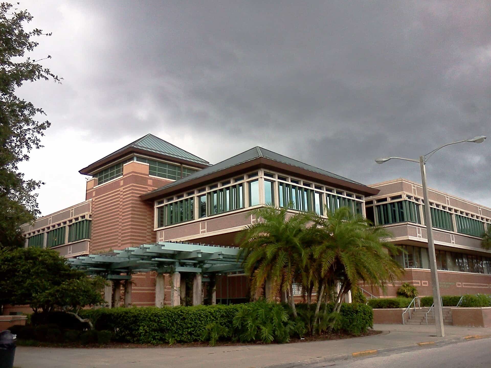 USF and Tampa Electric Build Digital Twin of Power Grid With $3.8 Million Grant