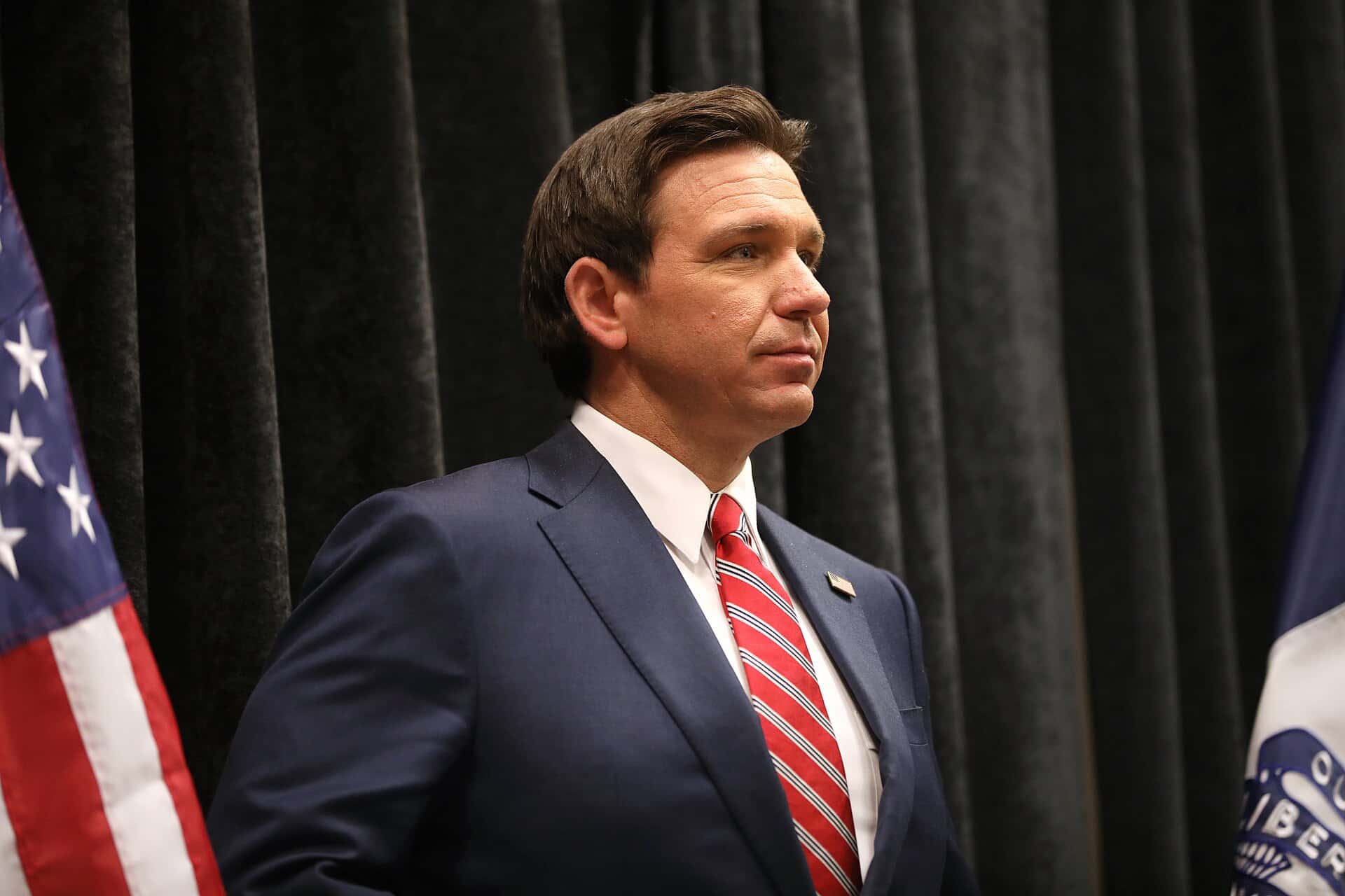 DeSantis Signs $117.6 Billion Florida Budget After $1.6 Billion in Vetoes