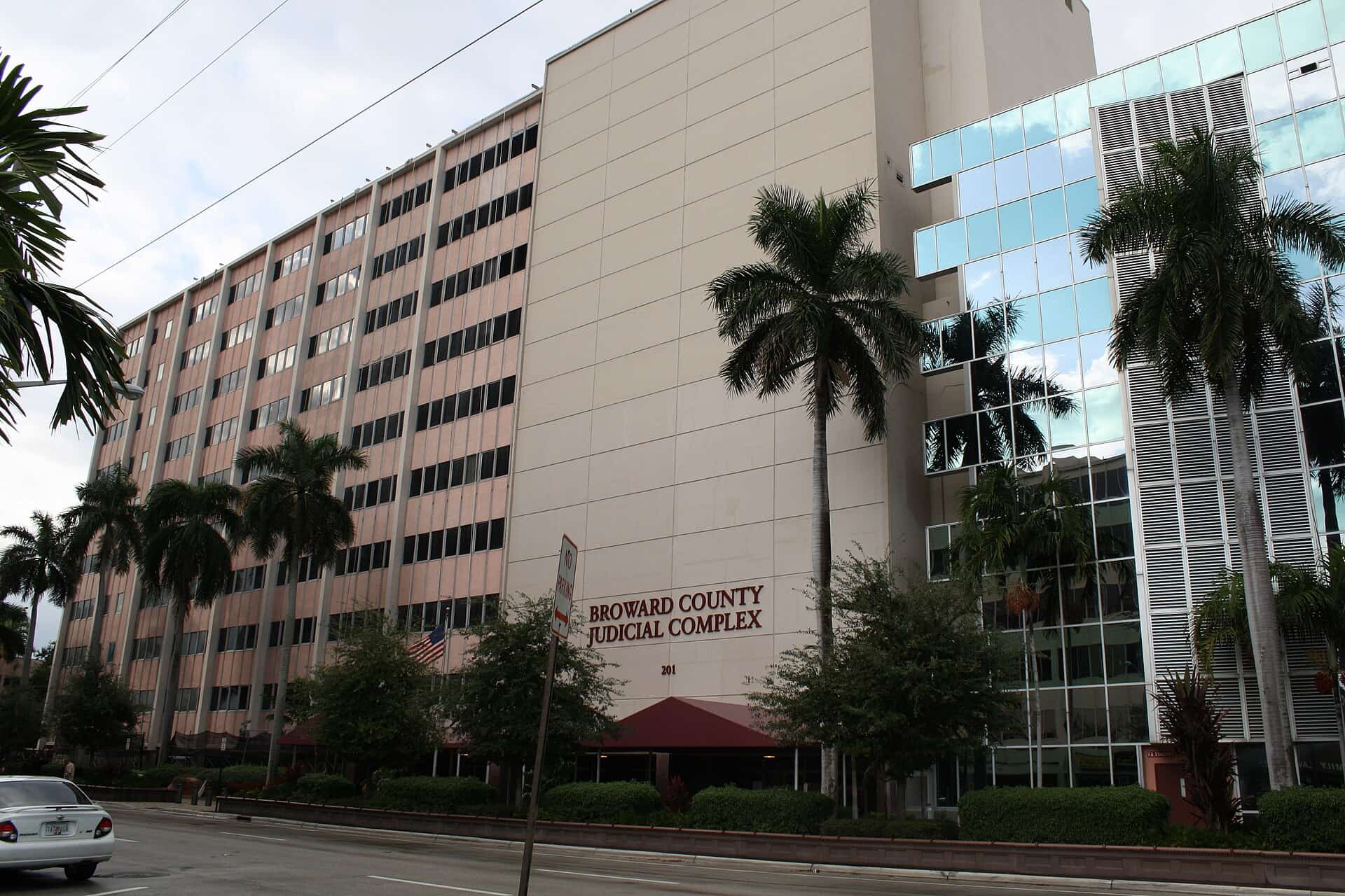 Broward Judge Dismisses School Zone Speed Camera Cases, Device Not on Florida Approved List