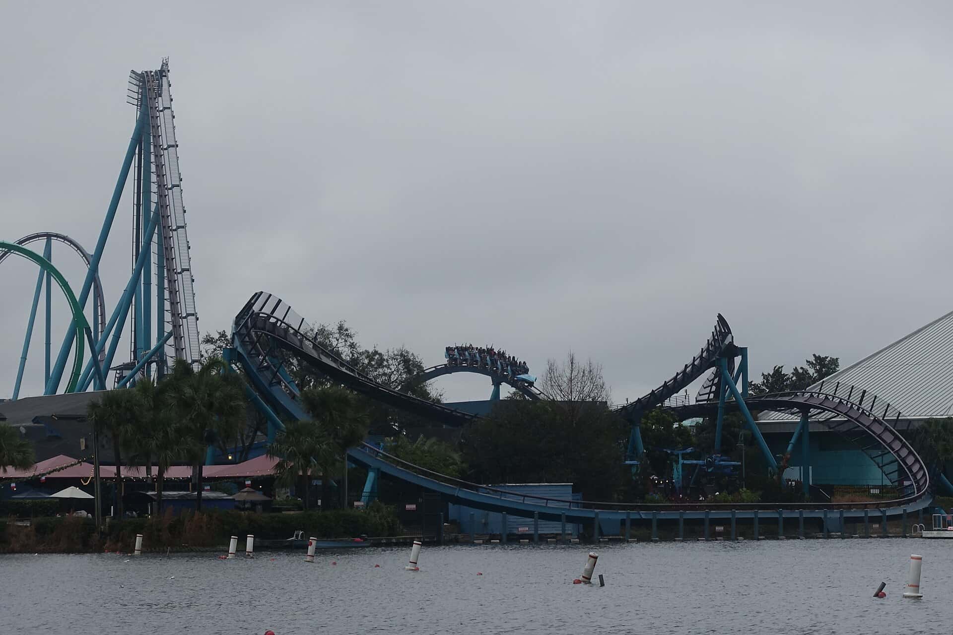 SeaWorld Orlando closes Mako after fatal fall on similar Georgia coaster