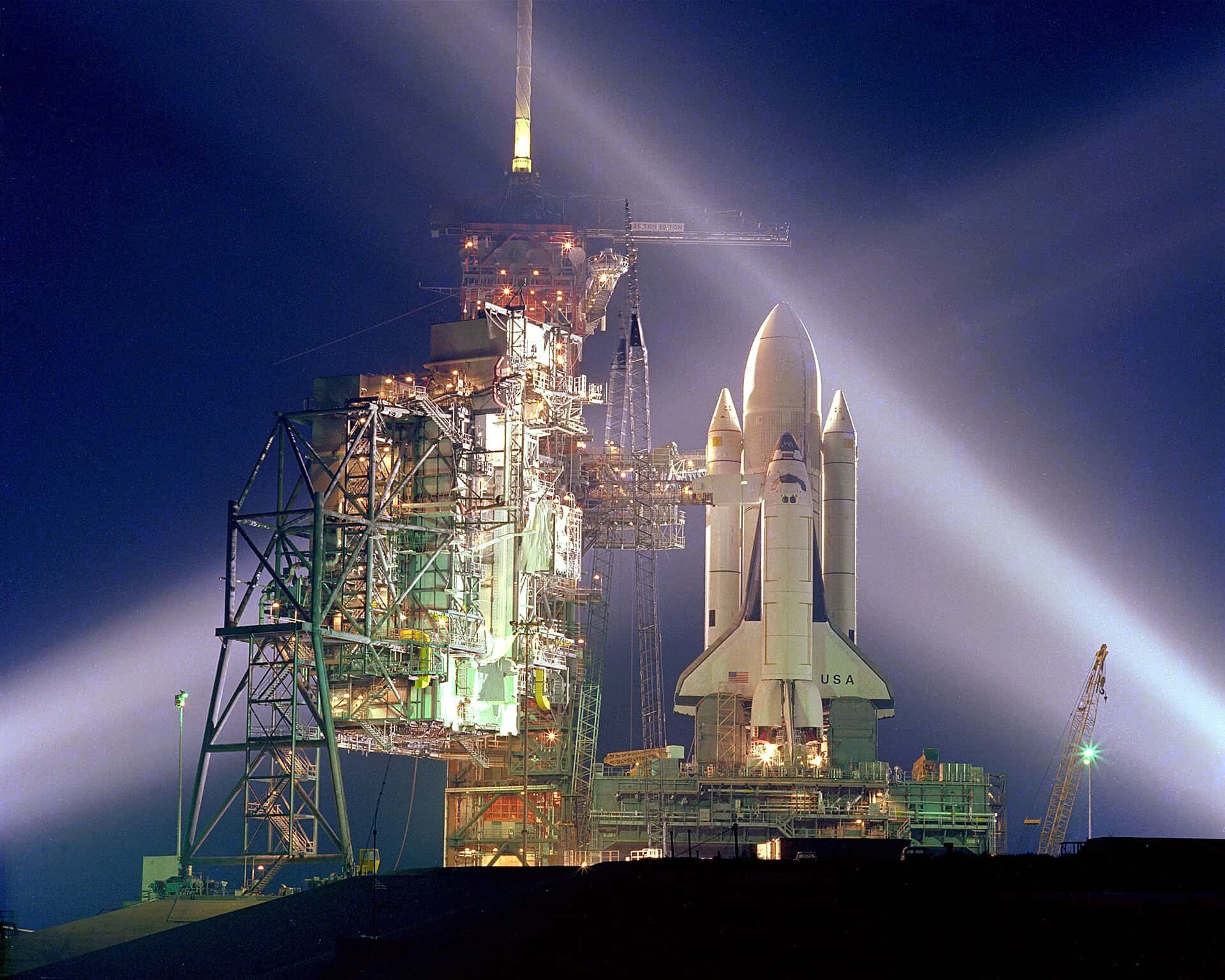 NASA Kennedy Space Center Navigates Leadership Transition as Artemis Moon Program Advances Toward Crewed Mission
