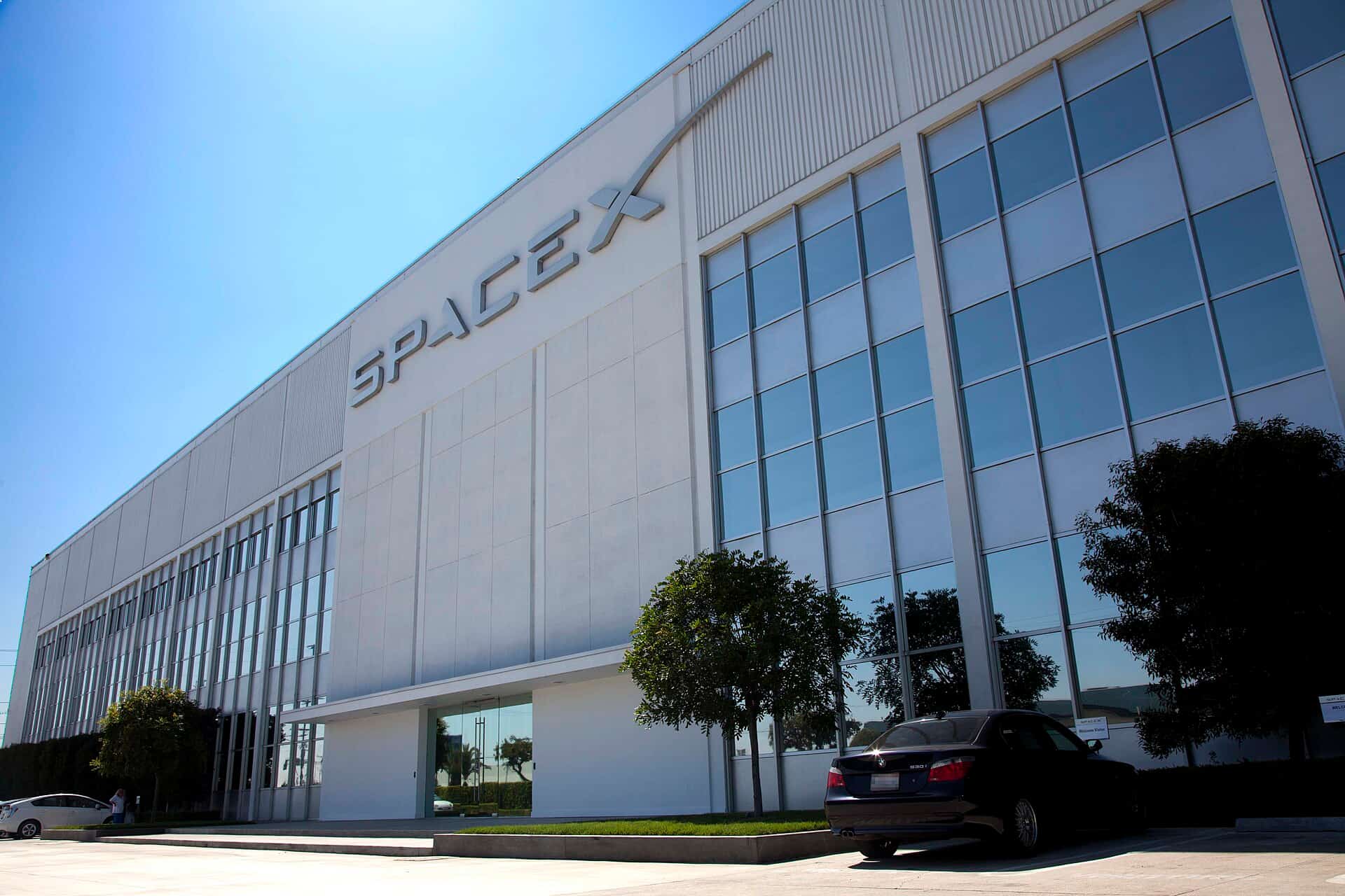 SpaceX Launches Starfall Demo From Cape Canaveral, Testing Capsules That Bring Cargo Home From Orbit