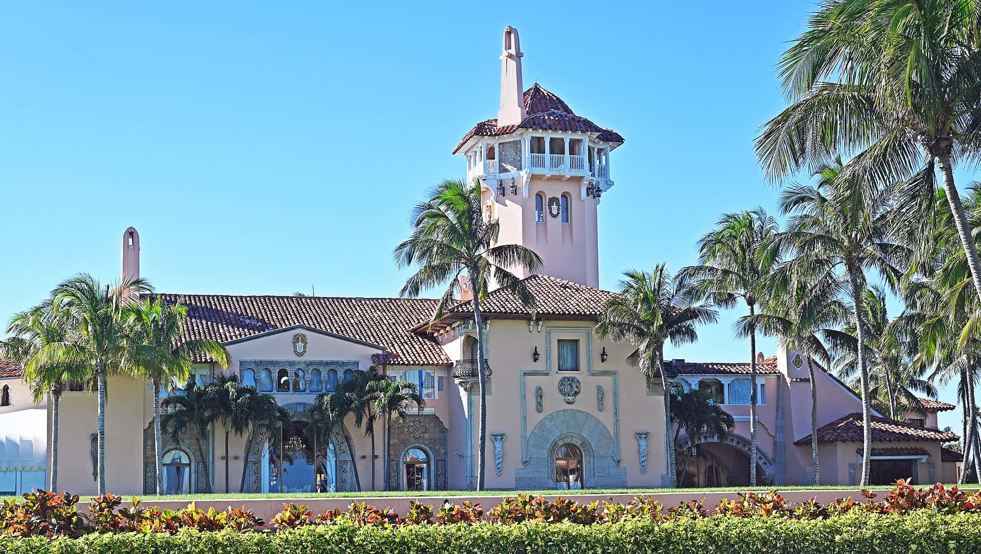 Air defense systems deployed at Mar-a-Lago as intelligence memo to Rubio warns of advanced Iranian plots