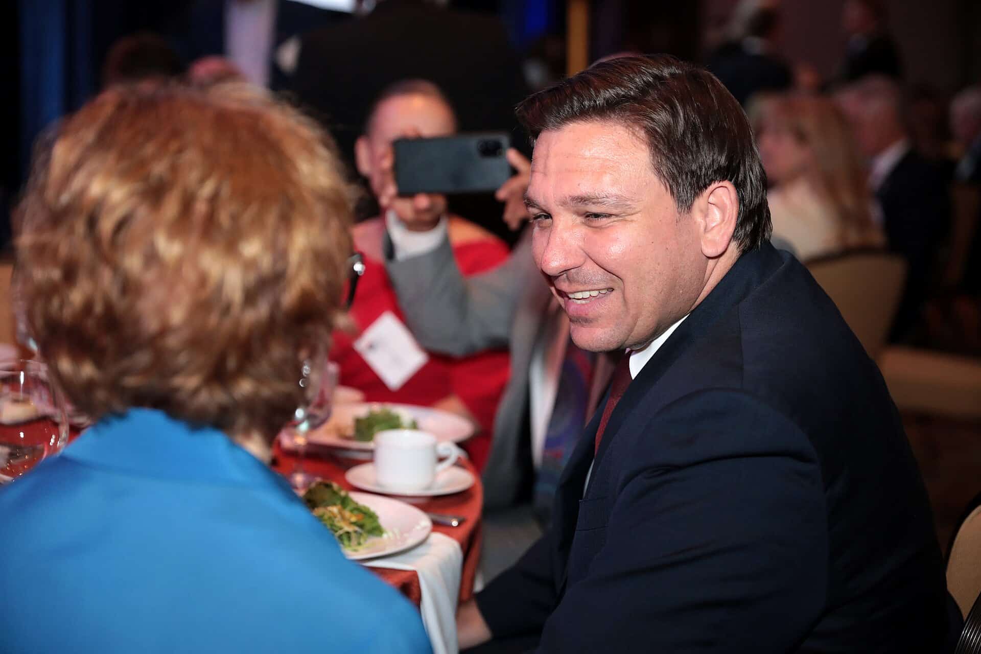 DeSantis Signs $117.6 Billion Florida Budget for New Fiscal Year, Vetoes $810 Million